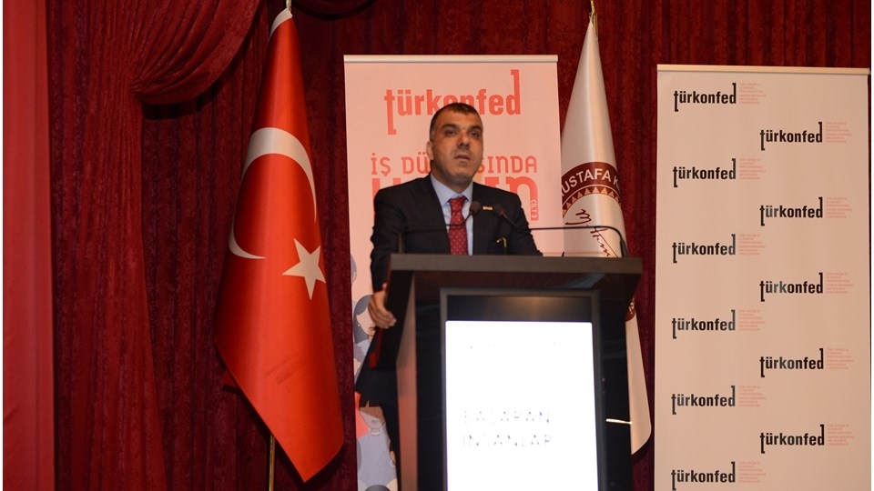 27 Nisan 2017 / TÜRKONFED Başkanı Kadooğlu: "Tek Kanatla Uçamayız. Kadın Yoksa, Kalkınma da Olmaz!"