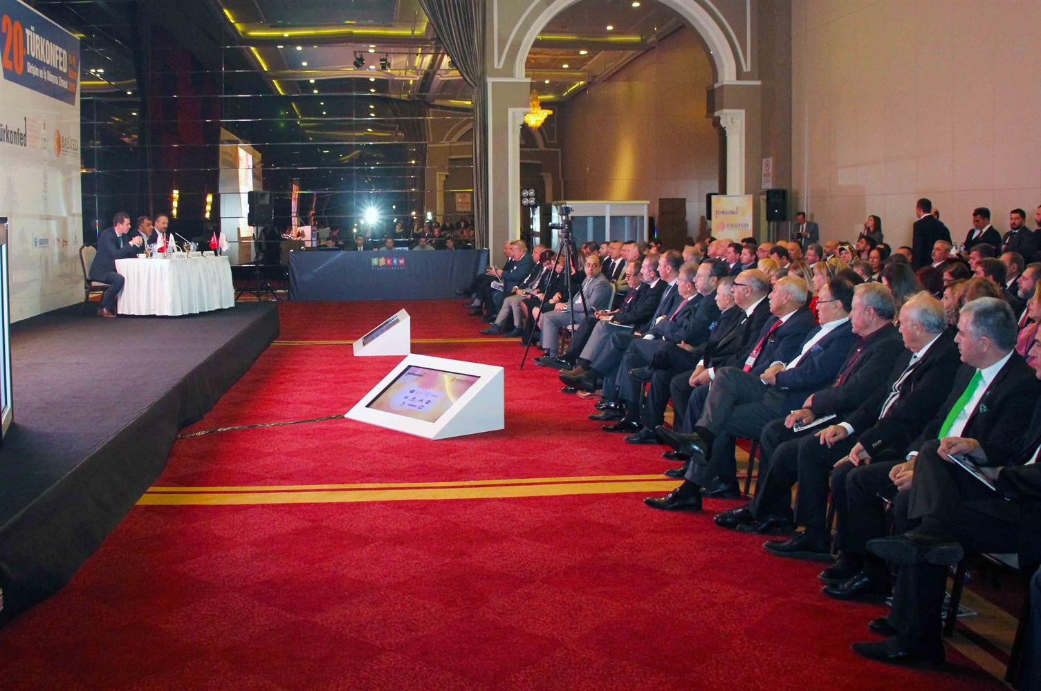 TÜRKONFED 20. Girişim ve İş Dünyası Zirvesi / 19.11.2016 - 13