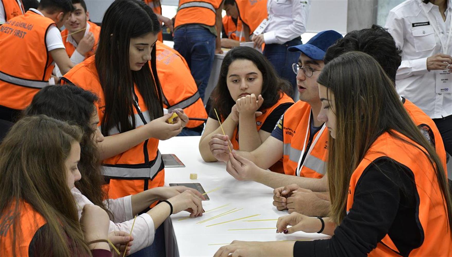 TÜRKONFED STEM Anadolu Global Girişimcilik Kongresi 17 - 18 Nisan 2018 / İstanbul - 37