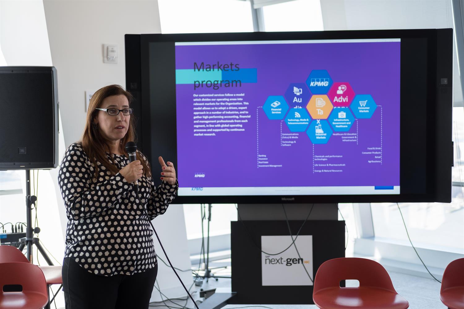 TÜRKONFED - UN Women WEPs Hareketi Bilgi Aktarımı ve Network Etkinliği 14 Mart 2018 / New York - 11