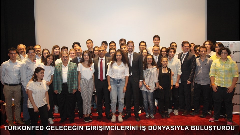 TÜRKONFED Geleceğin Girişimcilerini İş Dünyasıyla Buluşturdu