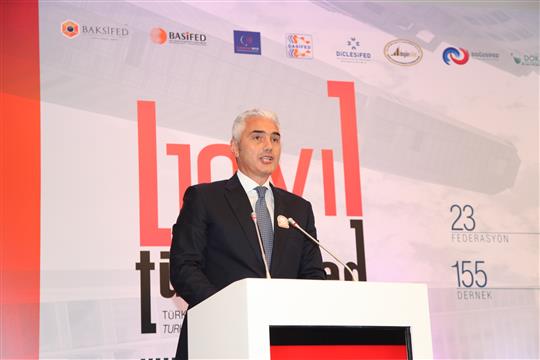 TÜRKONFED 10. Yıl Zirvesi'nde Haluk Dinçer bir açılış konuşması gerçekleştirdi.