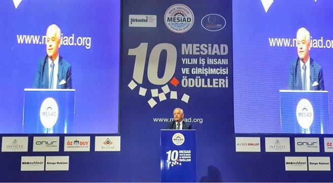 Süleyman Onatça, MESİAD Ödül Töreni'nde konuştu.