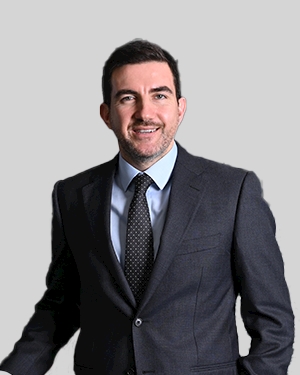 Mustafa ÖZER